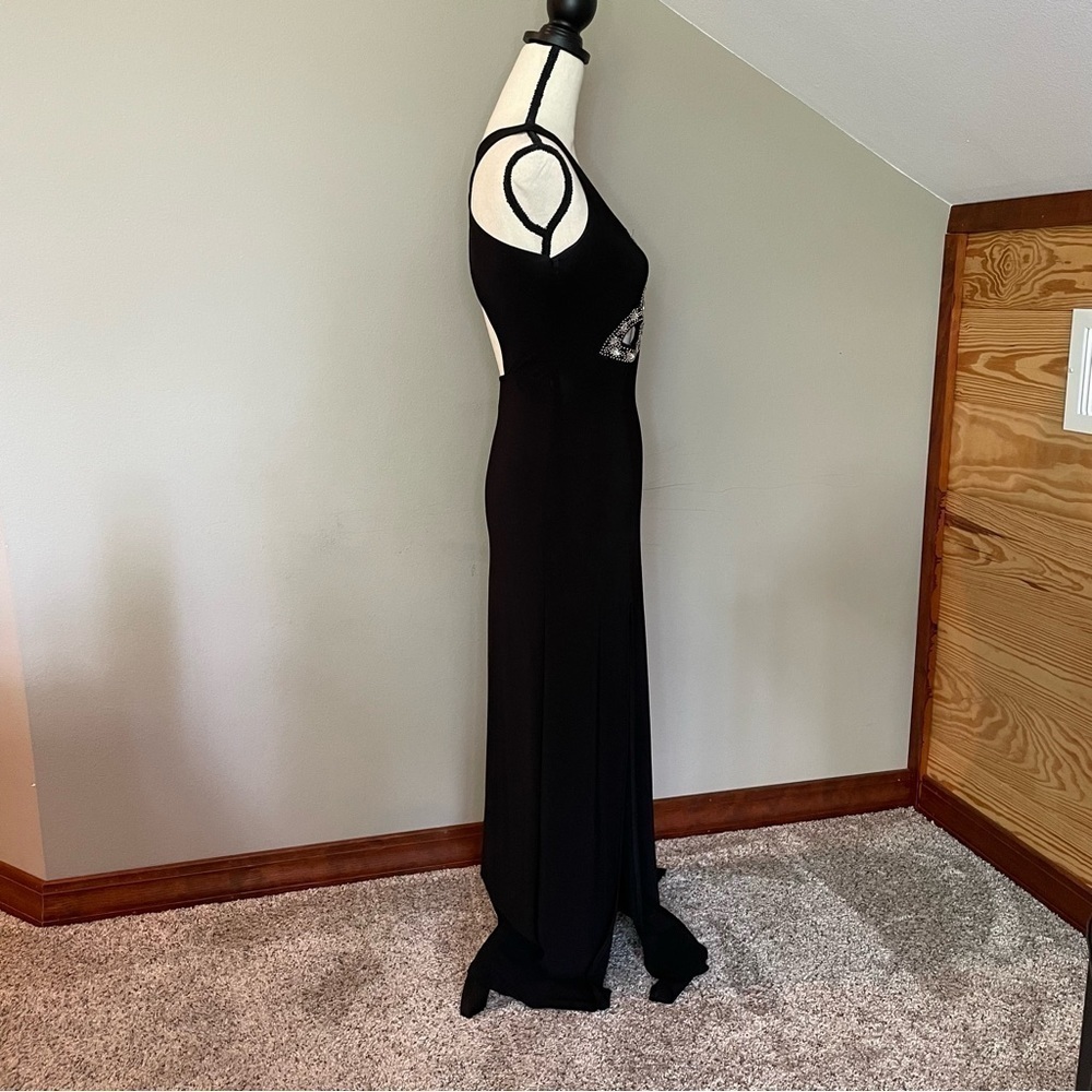 Windsor Black Jeweled Studded Cutout Criss Cross Racerback Gown Dress Small - Picture 2 of 12
